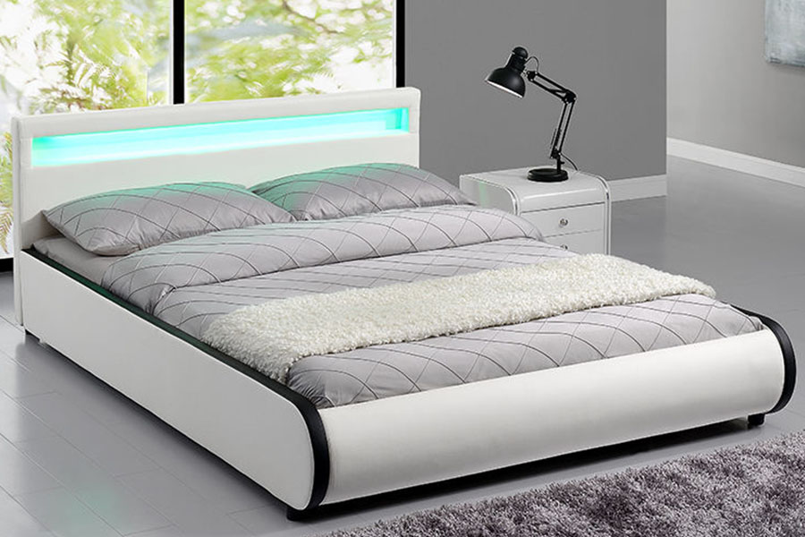Giường bọc gỗ nguyên khối bằng da PU đôi 1125-1