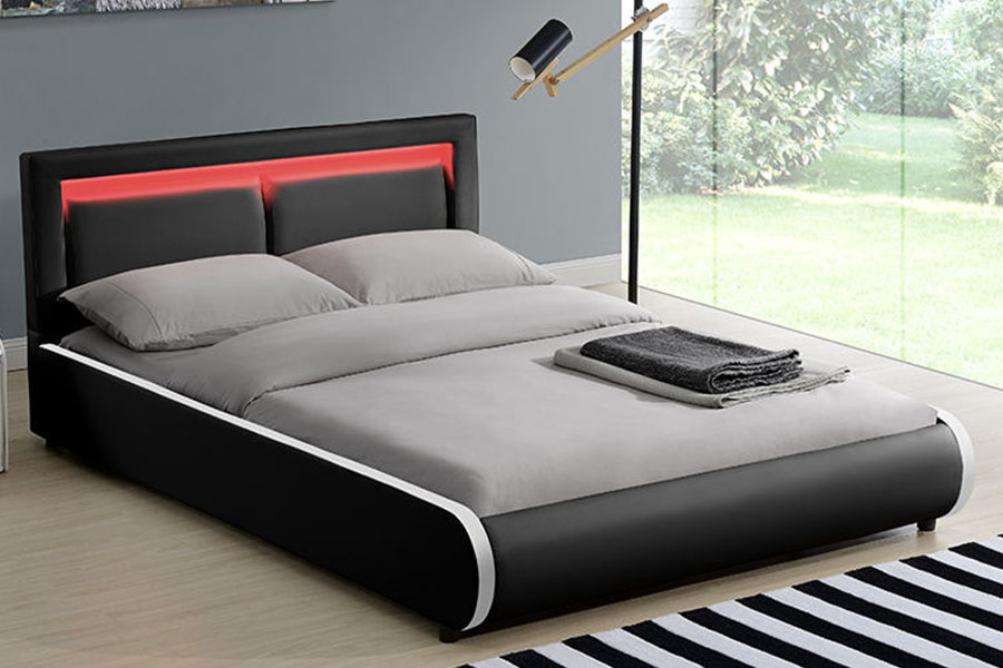 1124-1 Khung giường bọc da có đèn LED hiện đại của Châu Âu