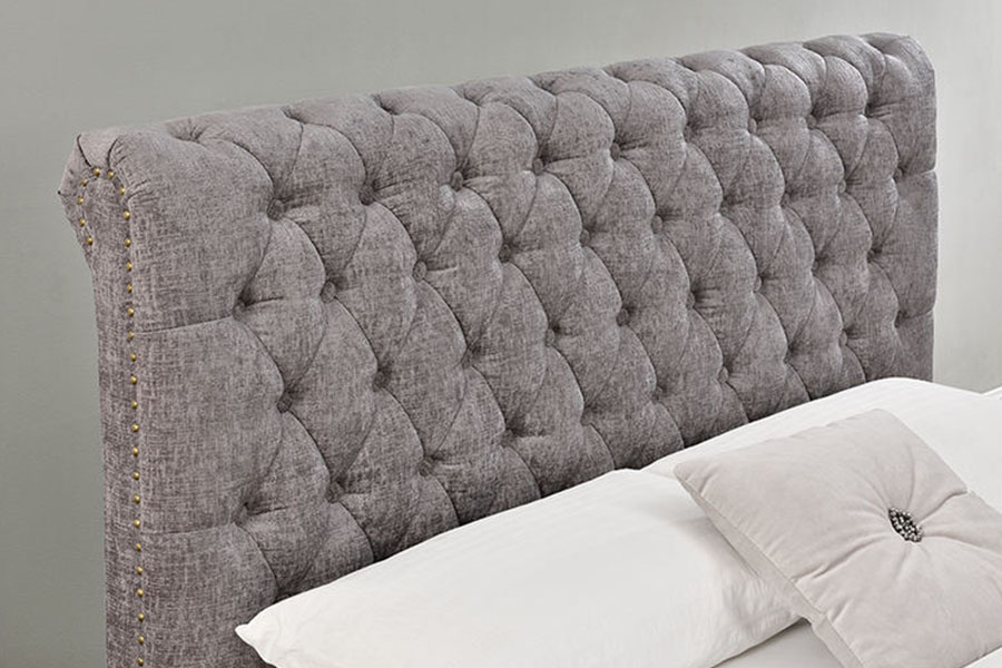 1208G Khung giường lưu trữ xe trượt tuyết Chesterfield Chenille-Velvet Ottoman