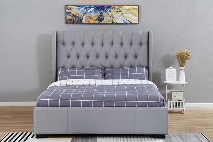 Khung giường lưu trữ chi tiết có nút bấm bằng vải màu xám có đầu giường cao 1310G