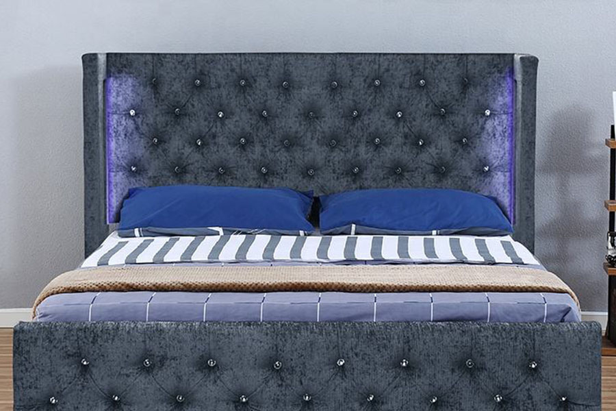 1290-1G Khung giường lưu trữ bằng gỗ có đèn LED bạc-Velvet có cánh-Diamante